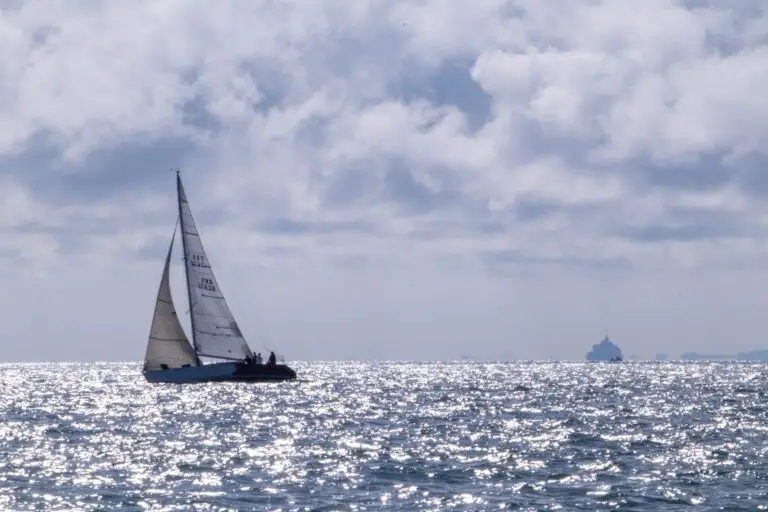 Photo d'un bateau sur la rance